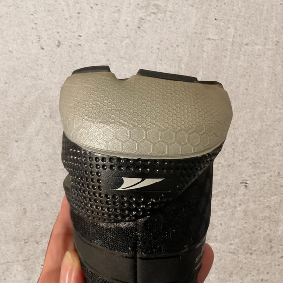 Altra Paradigm 1.5 - Picture 7 of 9